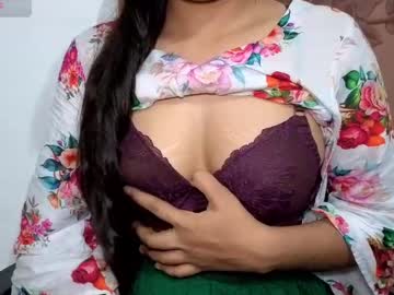 Desicoupleshow Chaturbate stream image from August 23, 2025