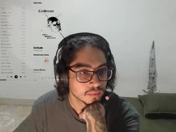 Splittonguebf Chaturbate stream image from August 23, 2025