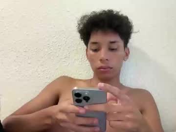 Xeanpiere Chaturbate stream image from August 23, 2025