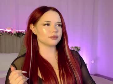 Kittynuar Chaturbate stream image from August 23, 2025