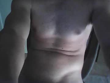 Luigiomust Chaturbate stream image from August 23, 2025