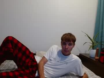 Wufffurrplusher Chaturbate stream image from August 23, 2025