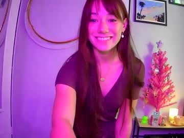 Aishalee3 Chaturbate stream image from August 23, 2025