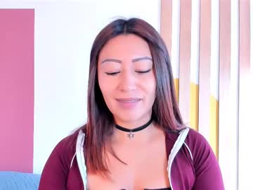 Emmanaughty_ Chaturbate stream image from August 23, 2025