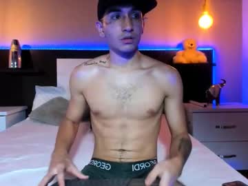 Eriikjoness Chaturbate stream image from August 23, 2025