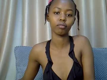 Tinybarbie_ Chaturbate stream image from August 23, 2025