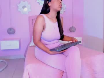 Cannelasmith Chaturbate stream image from August 23, 2025
