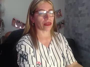 Chayla_Ruiz Chaturbate stream image from August 23, 2025