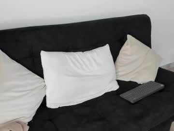 Frankmyles01 Chaturbate stream image from August 23, 2025