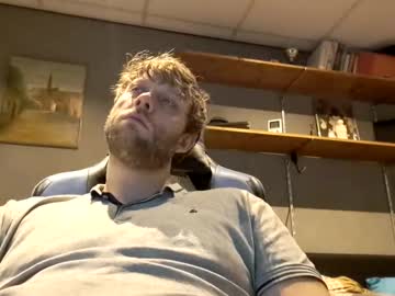 Geilebrabander32 Chaturbate stream image from August 23, 2025