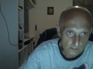 Sylverstart92 Chaturbate stream image from August 23, 2025