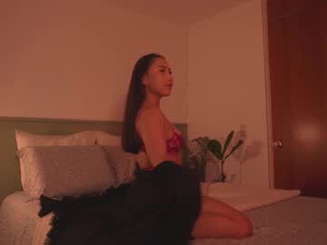 Hanymel Chaturbate stream image from August 23, 2025