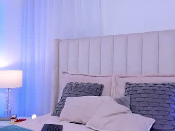 Sara_Sanders Chaturbate stream image from August 23, 2025