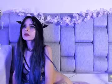 Alicenoir_ Chaturbate stream image from August 23, 2025