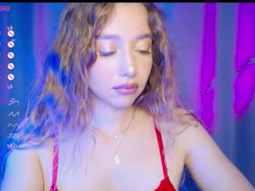 Annvegga Chaturbate stream image from August 23, 2025