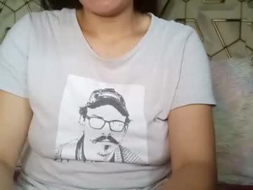 Asianqueens Chaturbate stream image from August 23, 2025