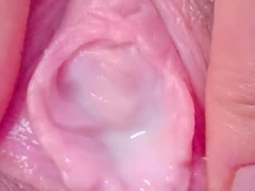 Horny_Moly Chaturbate stream image from August 23, 2025