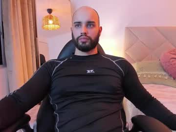 Lau_Bee_ Chaturbate stream image from August 24, 2025