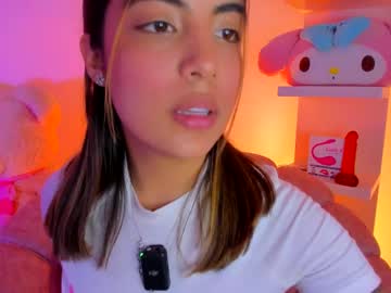 Lolacoper Chaturbate stream image from August 24, 2025