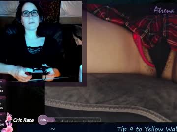 Atrena Chaturbate stream image from August 24, 2025
