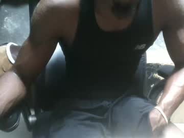 Alphamvf Chaturbate stream image from August 24, 2025