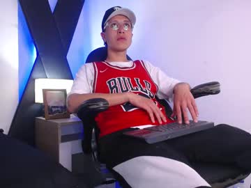 Firekat_ Chaturbate stream image from August 24, 2025