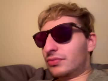 Tallhandsomehung69 Chaturbate stream image from August 24, 2025