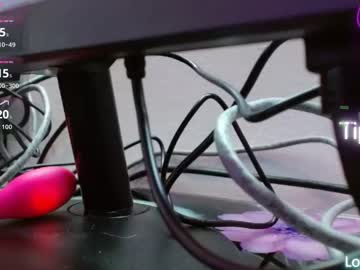 Zamirakiss Chaturbate stream image from August 24, 2025