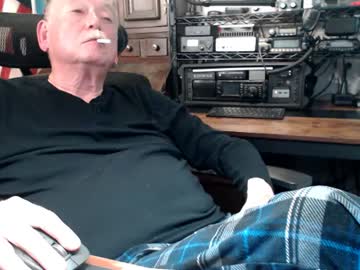 Jim4cd Chaturbate stream image from August 24, 2025