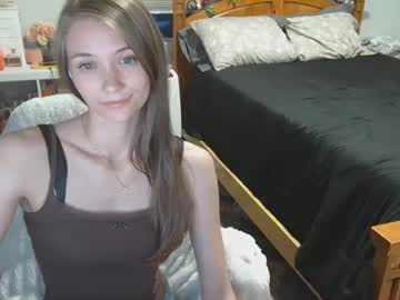 Katynowhere Chaturbate stream image from August 24, 2025