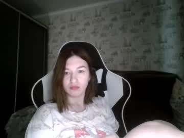 Liliawoolf Chaturbate stream image from August 24, 2025