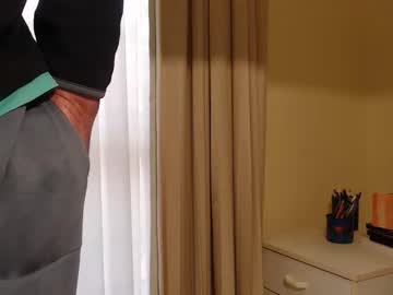 Fucker12a Chaturbate stream image from August 24, 2025
