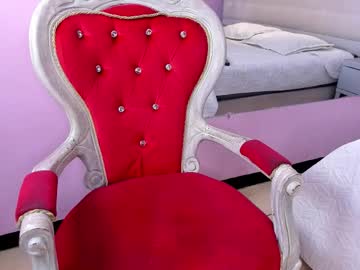 Hott_Molly Chaturbate stream image from August 24, 2025