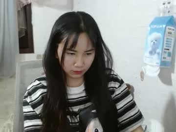 Orily21 Chaturbate stream image from August 24, 2025