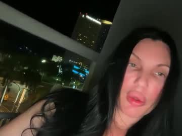 1lovely1 Chaturbate stream image from August 24, 2025
