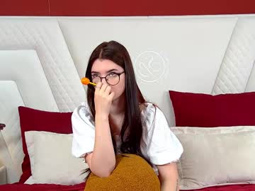 Melissamays Chaturbate stream image from August 24, 2025