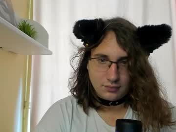 Tenderash Chaturbate stream image from August 24, 2025