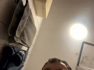 Armyskater32 Chaturbate stream image from August 24, 2025