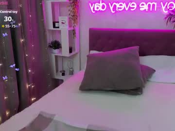 Katyaneilson Chaturbate stream image from August 24, 2025
