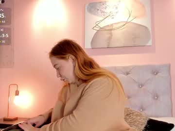 Hannamartinn_ Chaturbate stream image from August 24, 2025
