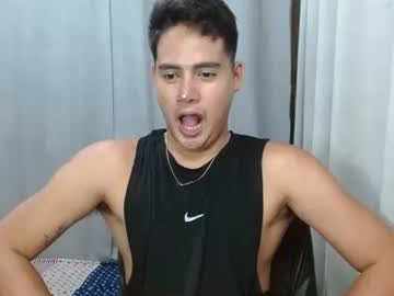 Goodcaresweetboy Chaturbate stream image from August 24, 2025
