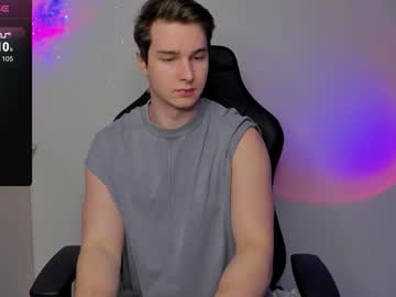 Vincent__Strong Chaturbate stream image from August 24, 2025