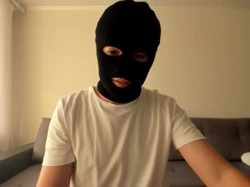 Lard_Moti Chaturbate stream image from August 24, 2025