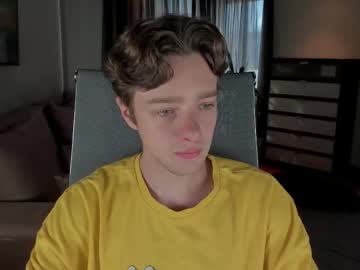 Mannyforreal Chaturbate stream image from August 24, 2025