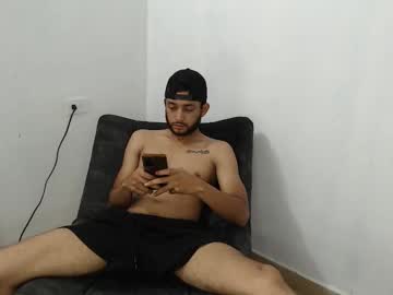 Mr_Wlopez013 Chaturbate stream image from August 24, 2025