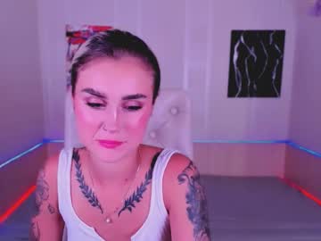 _Ravena Chaturbate stream image from August 24, 2025