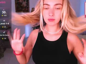 Monicamoonlight Chaturbate stream image from August 24, 2025