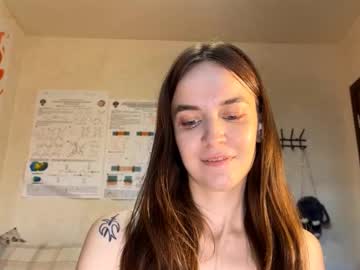 Cherlydorff Chaturbate stream image from August 24, 2025