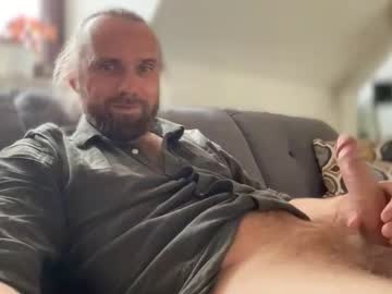 D0n_Gi0vanni Chaturbate stream image from August 24, 2025