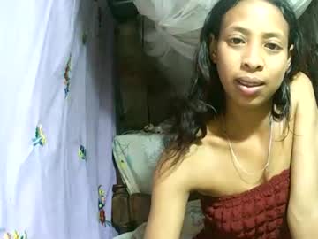 Sexyvalie Chaturbate stream image from August 24, 2025